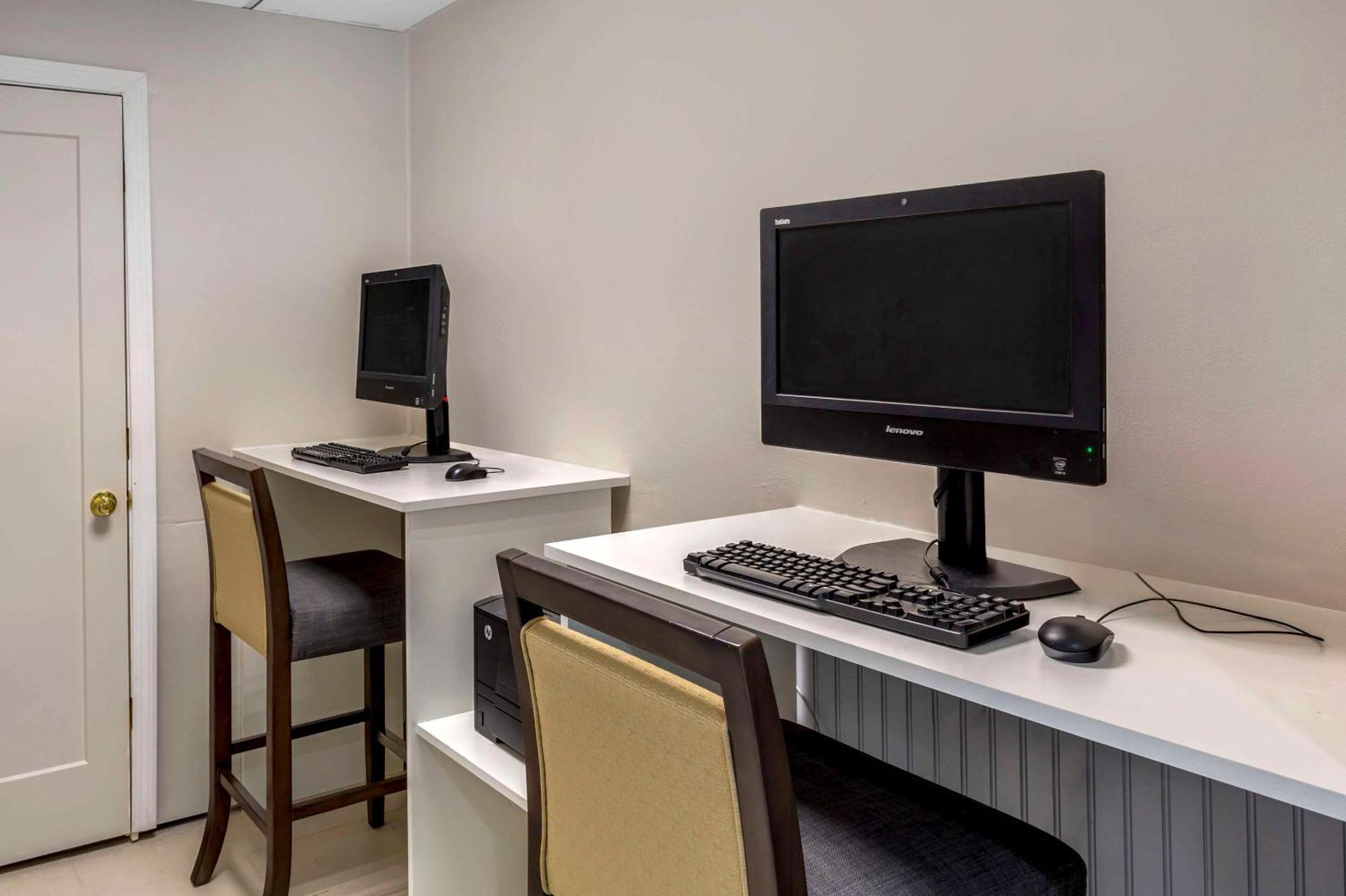 Comfort Inn Hyannis - Cape Cod Eksteriør billede