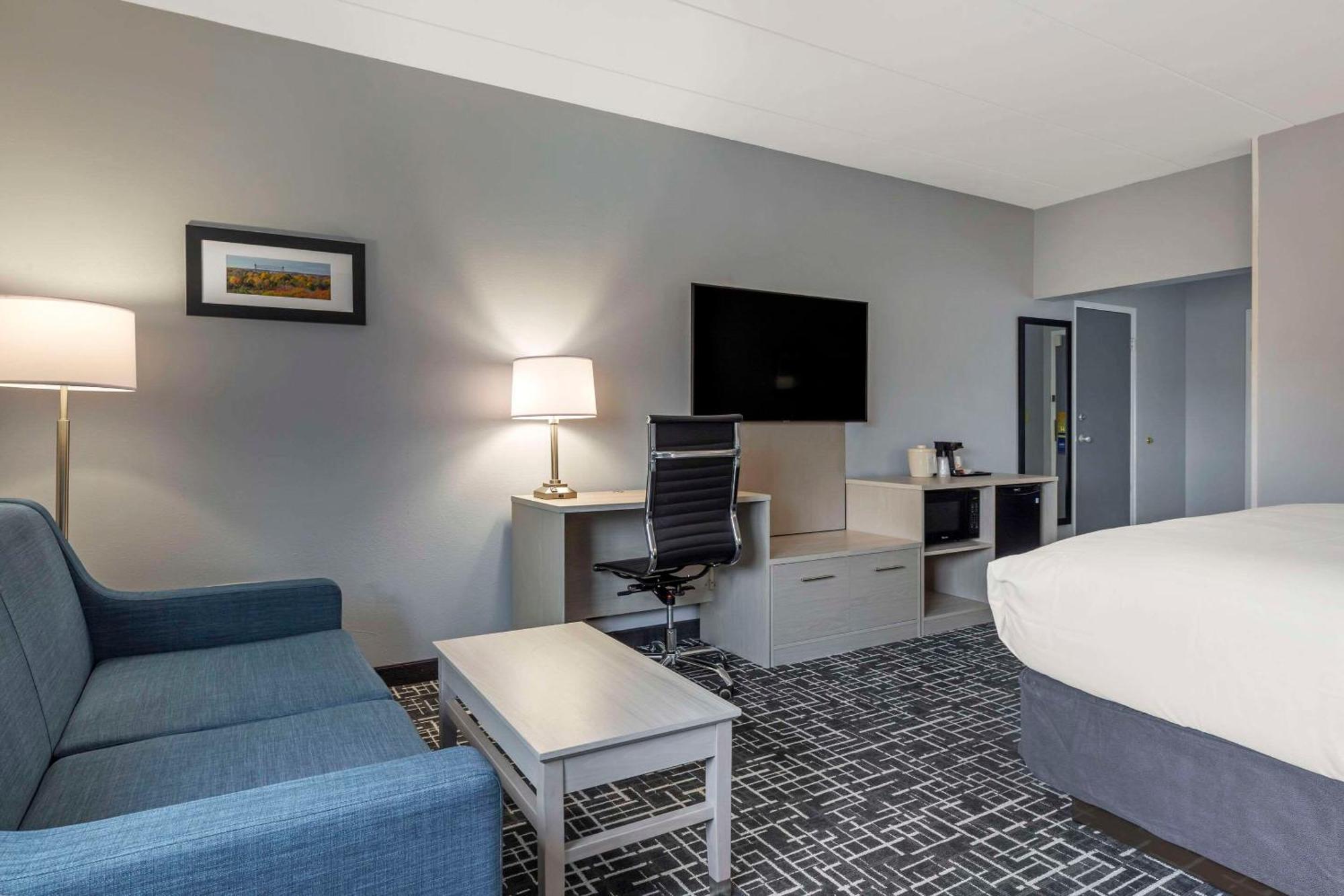Comfort Inn Hyannis - Cape Cod Eksteriør billede