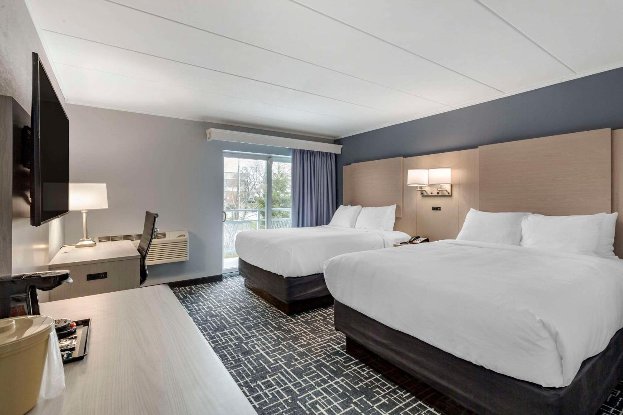 Comfort Inn Hyannis - Cape Cod Eksteriør billede