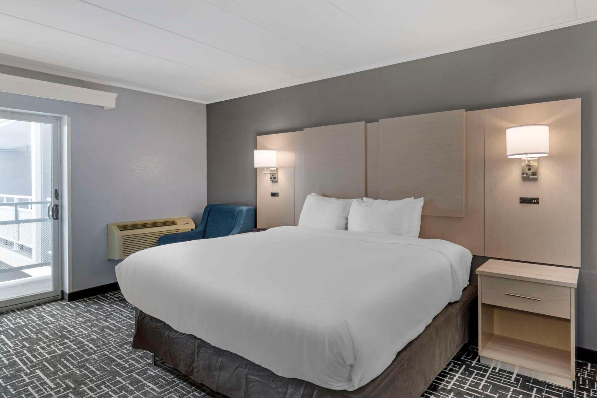 Comfort Inn Hyannis - Cape Cod Eksteriør billede