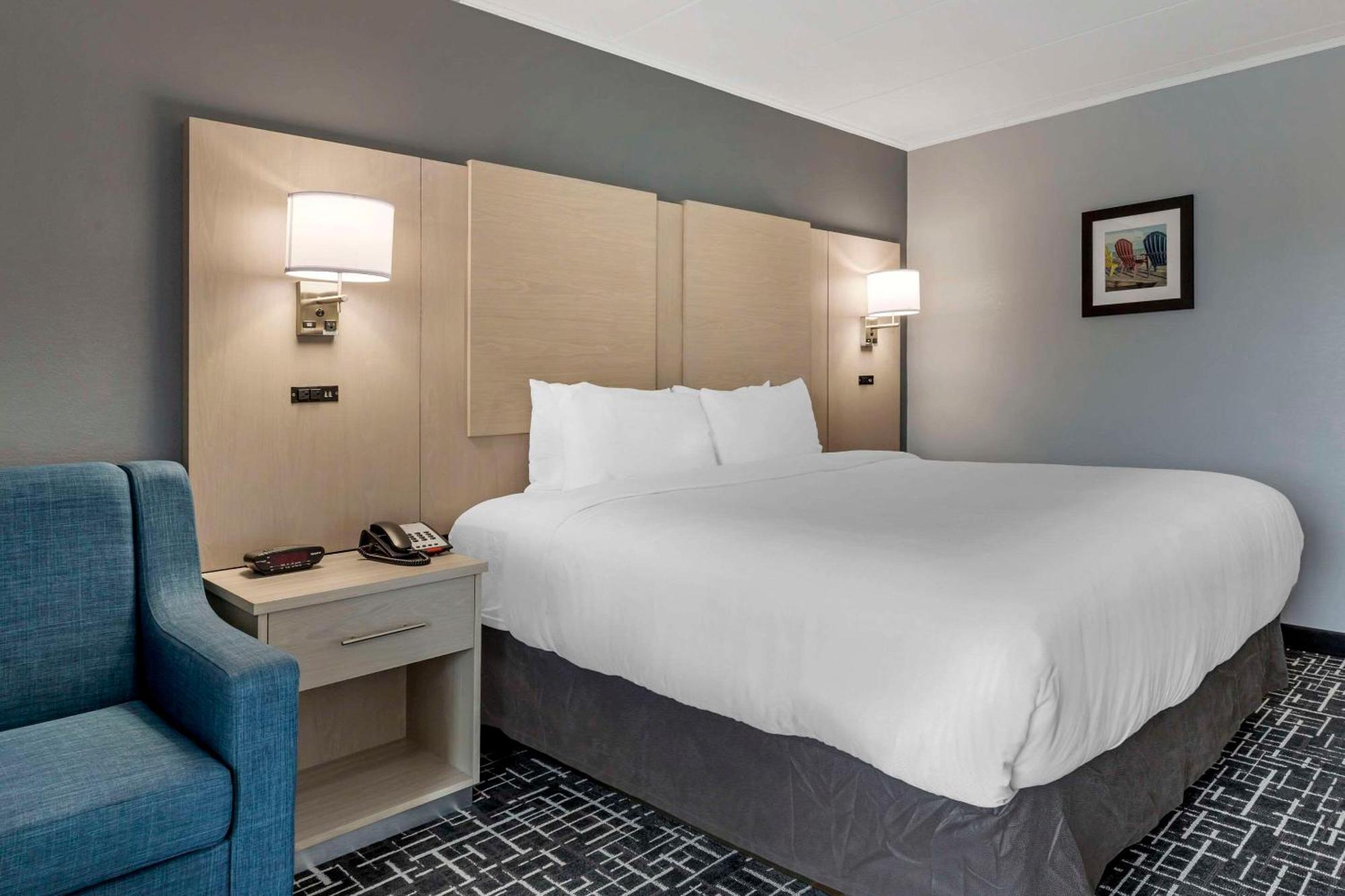Comfort Inn Hyannis - Cape Cod Eksteriør billede