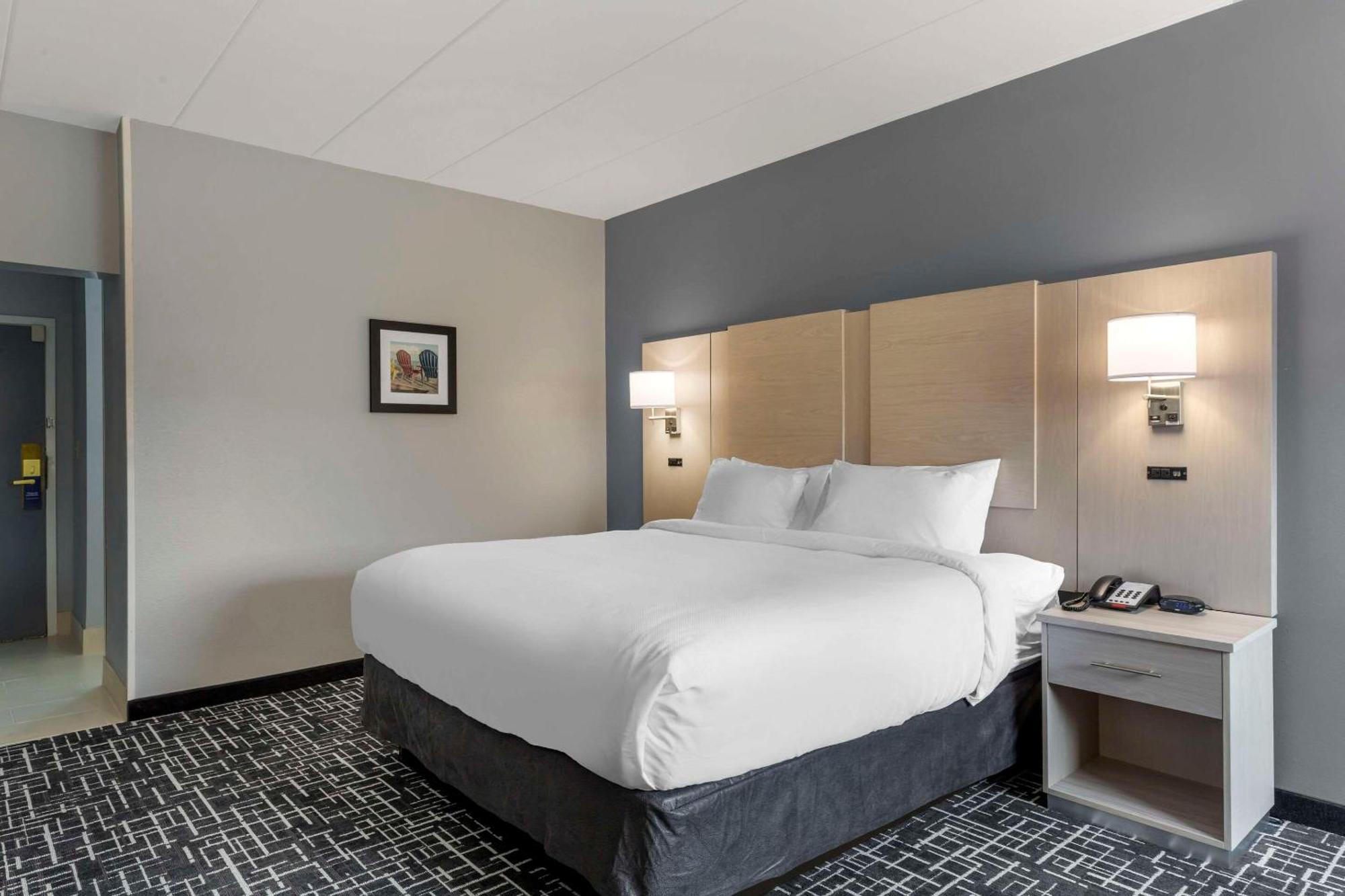 Comfort Inn Hyannis - Cape Cod Eksteriør billede